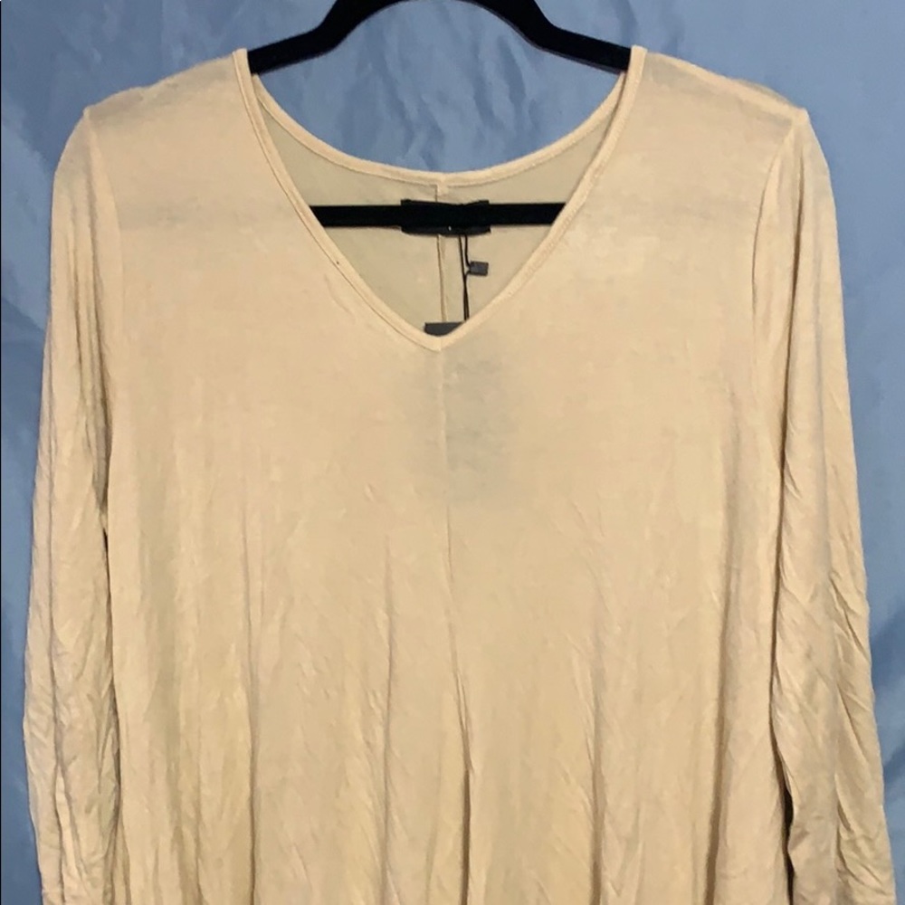 Amzplus Beautiful Cream Color Top, Size XXXL